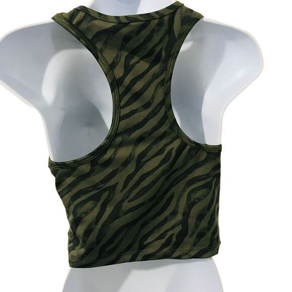 Evolution and creation camo sports bra without pads size M.      A266￼ - Picture 2 of 7